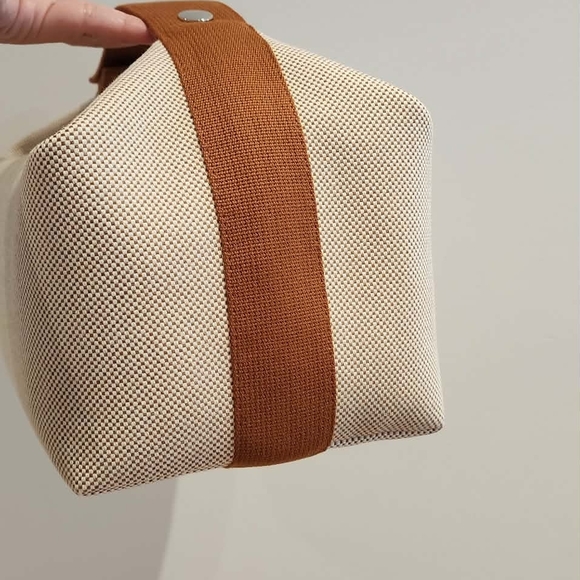 Hermes Beige and Brown Hobo Bag - Picture 3 of 7